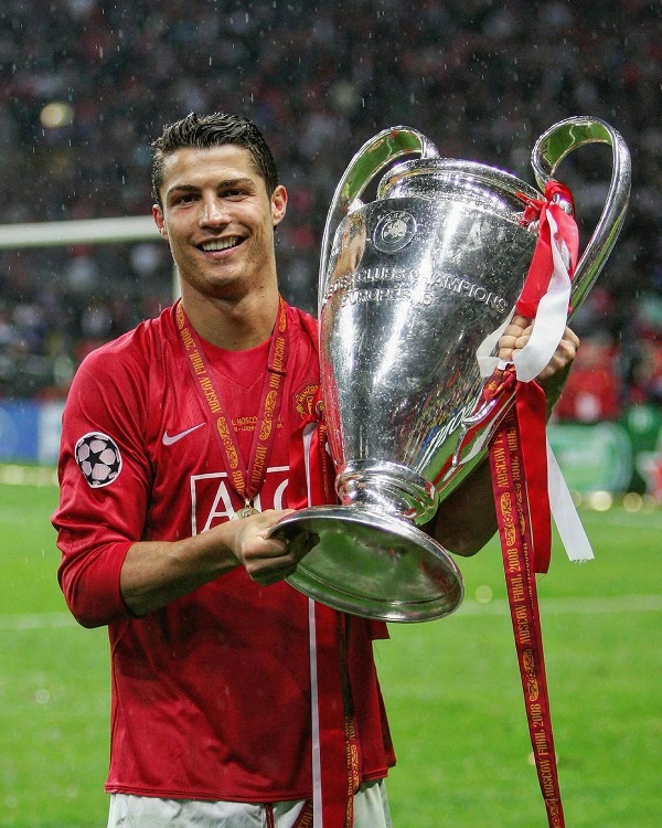 Hình nền Ronaldo MU 24