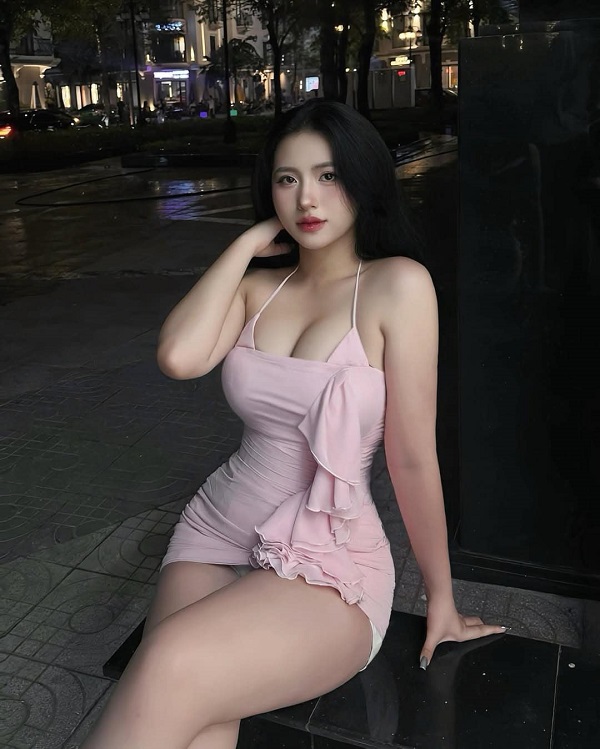 gái xinh mặc pinky 1