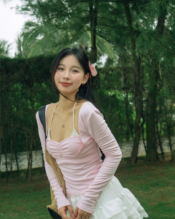 gái xinh mặc pinky 17