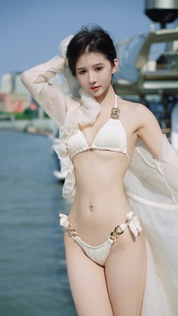 gái xinh trung quốc mặc bikini 27